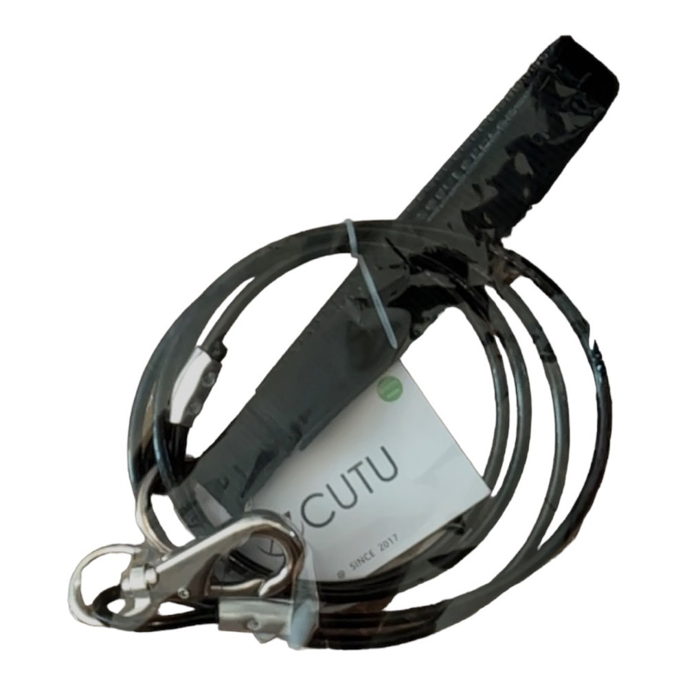 2 NWT Heavy Duty Dog Leashes